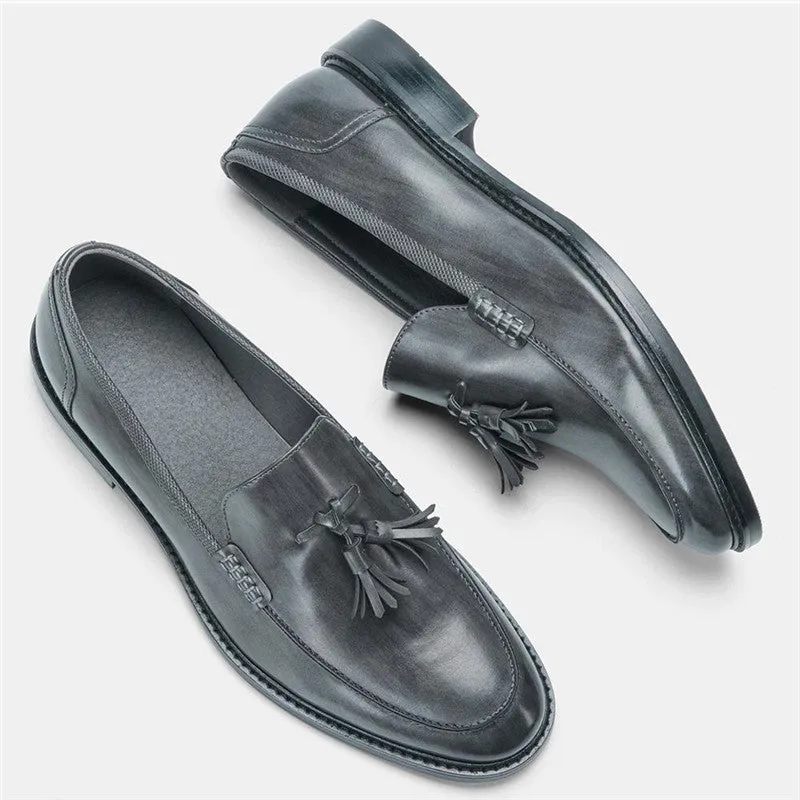 Men's brown formal leather loafers with tassels, PU upper, composite sole, low-cut round toe design on a clean background