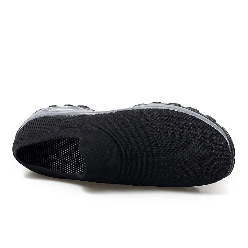 Dancing soft bottom flying woven rocking shoes in black camouflage, low-top front strap style
