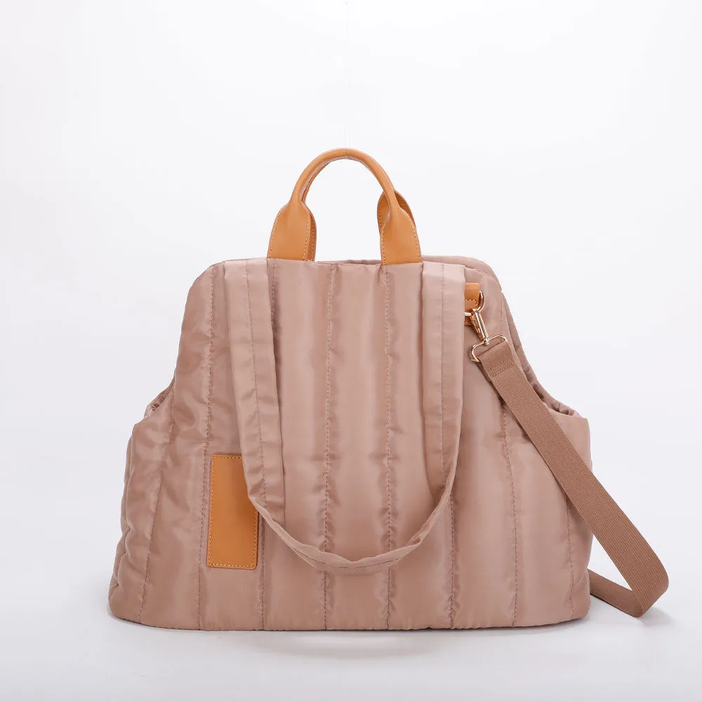 Lightweight waterproof polyester pet carrier bag for dogs and cats, 46x25x35cm, beige colour