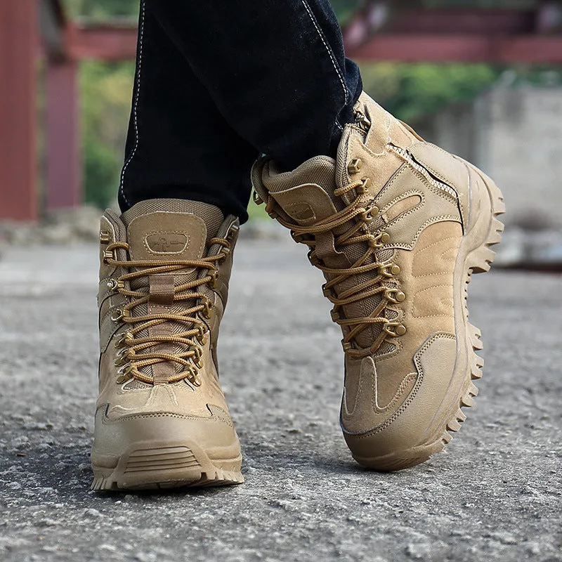 Men's suede military tactical desert boots with rubber sole and front tie in a neutral colour