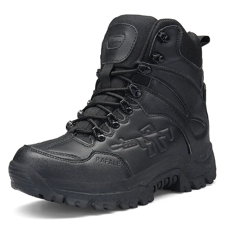 Men's suede military tactical desert boots with rubber sole and front tie in a neutral colour