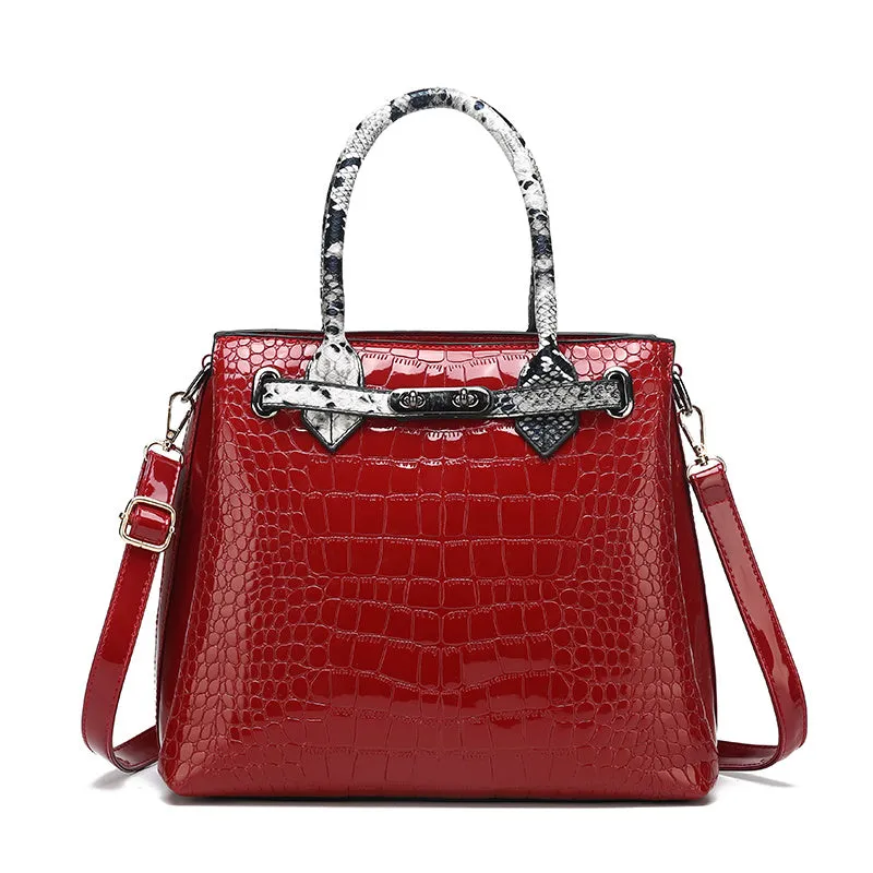 Ladies PU leather handbag with geometric stitching and zipper closure in horizontal square shape