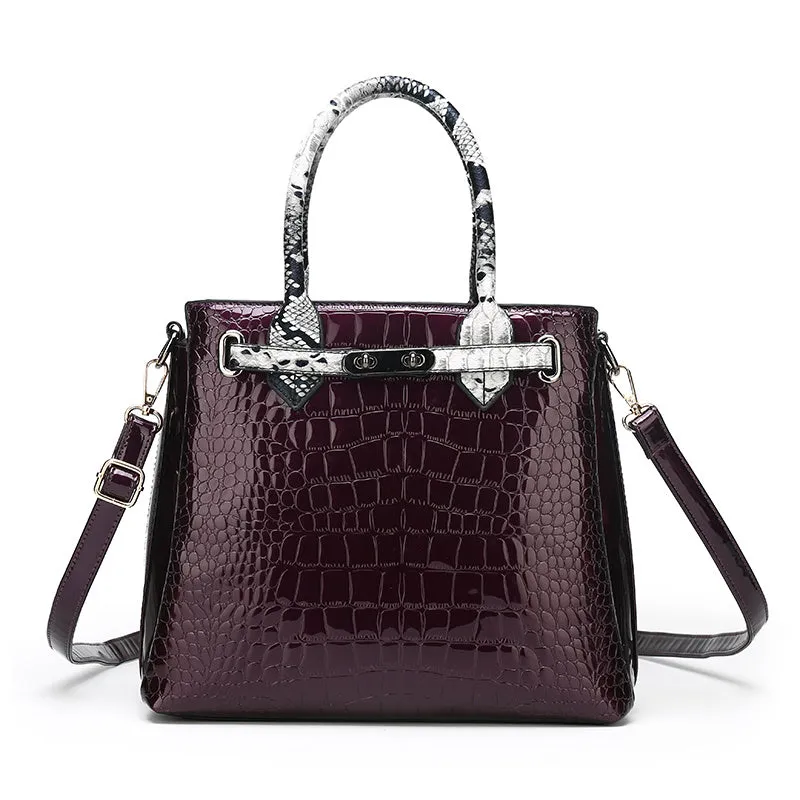 Ladies PU leather handbag with geometric stitching and zipper closure in horizontal square shape