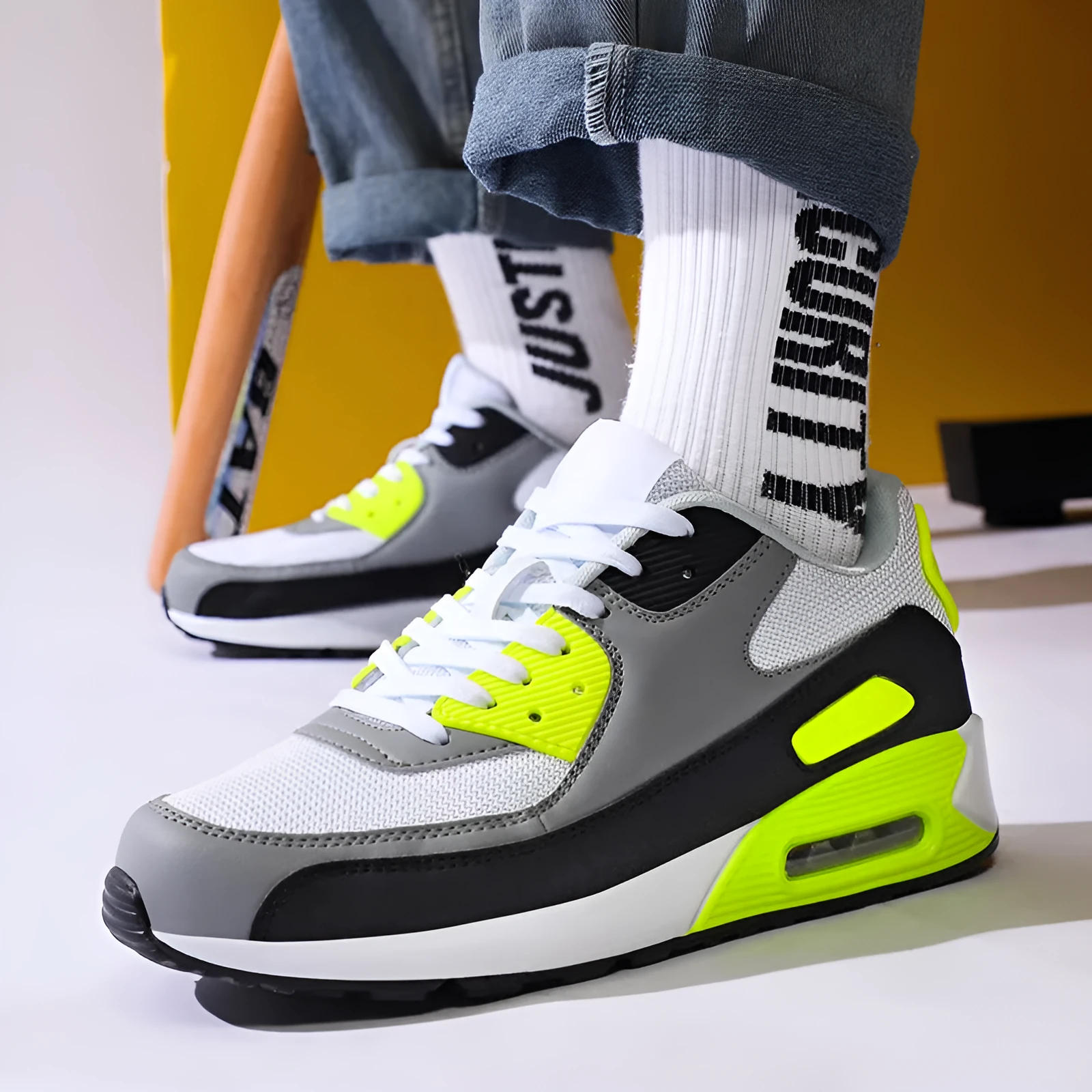 Breathable sports and leisure shoes for men women in white blue moon colour with lace-up closure, EVA upper and rubber sole