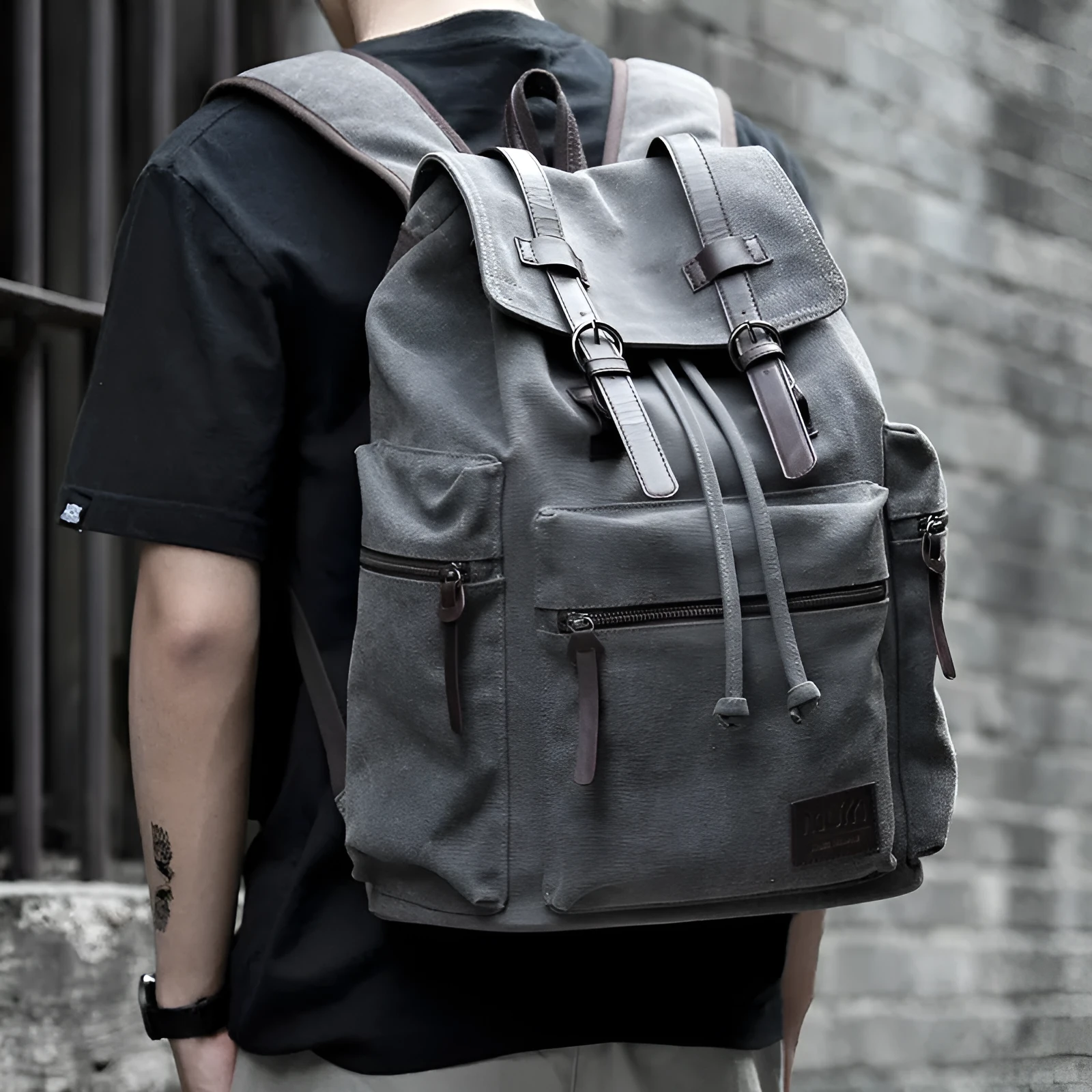 Men's retro canvas backpack in khaki, large 33x18x46 cm capacity, with contrast handles and solid colour design