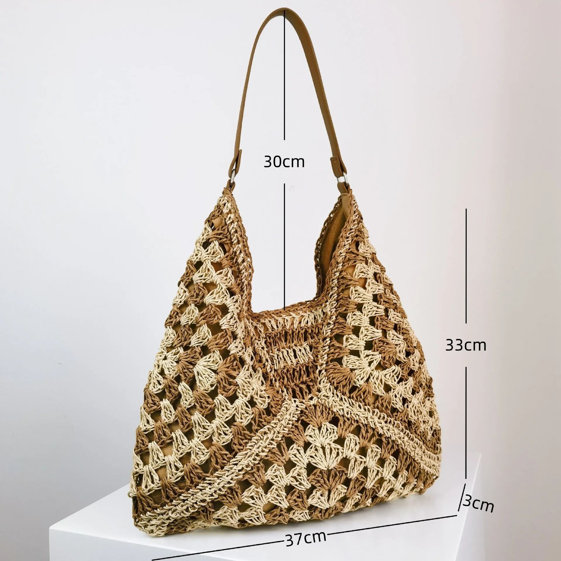 Handmade straw woven hollow contrast colour weave women's shoulder bag with polyester lining in khaki beige