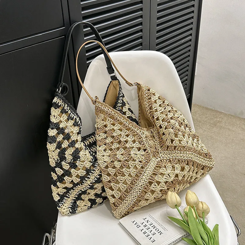 Handmade straw woven hollow contrast colour weave women's shoulder bag with polyester lining in khaki beige