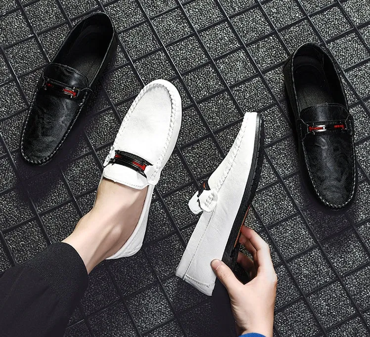 Men's Doudou casual shoes with black PU upper and rubber sole on a light background