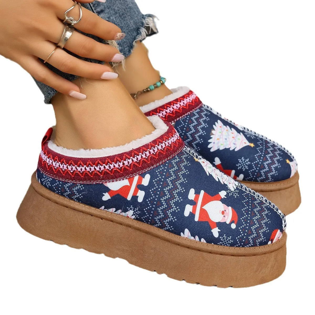 Women's cartoon Christmas print ankle boots with plush lining, round toe, flat heel, available in Santa Claus print