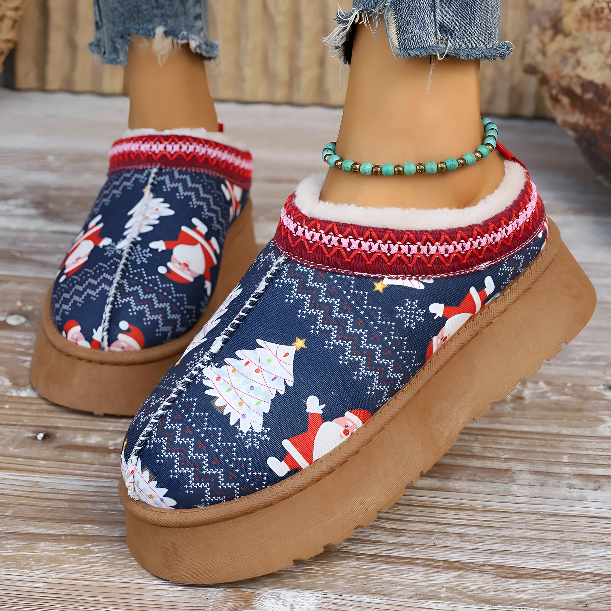 Women's cartoon Christmas print ankle boots with plush lining, round toe, flat heel, available in Santa Claus print
