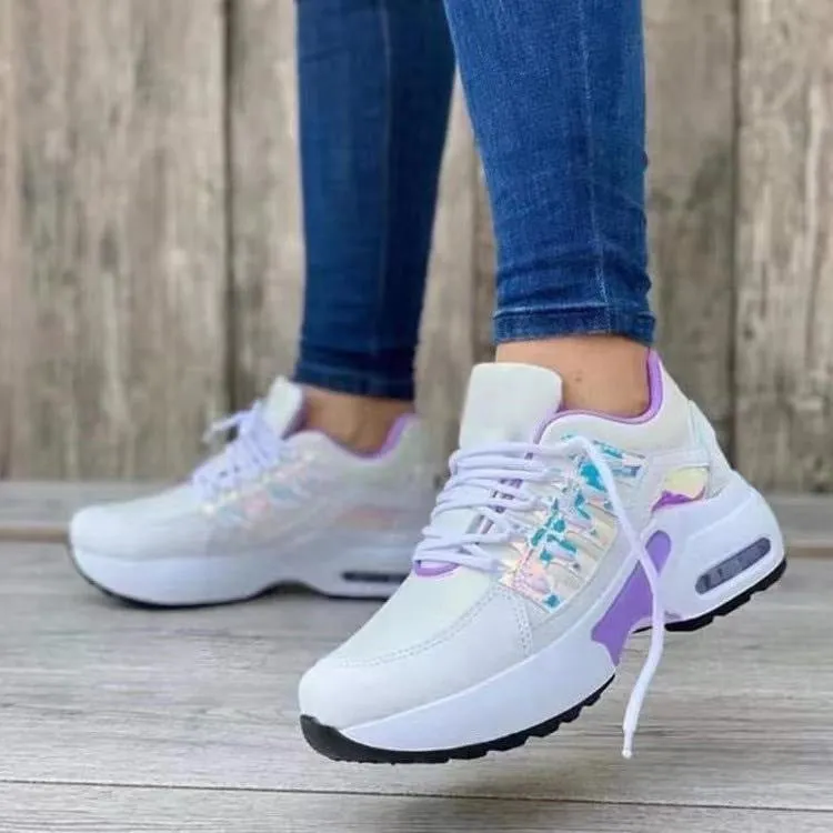 Lace up wedge heel running shoes for women with breathable mesh upper in low heel 1-3 cm round toe design