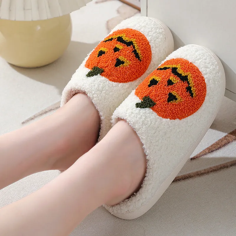 Halloween pumpkin cartoon slippers in white pumpkin colour with suede upper and rubber sole for indoor use