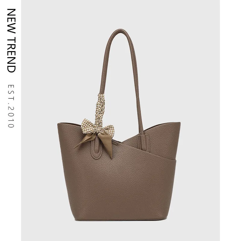 PU large-capacity casual shoulder handbag in brown with vertical square shape and sewing line detailing