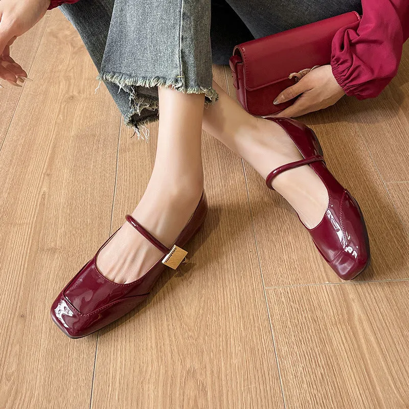 Women's Mary Jane shallow mouth pumps with height increasing insole in black satin, square toe
