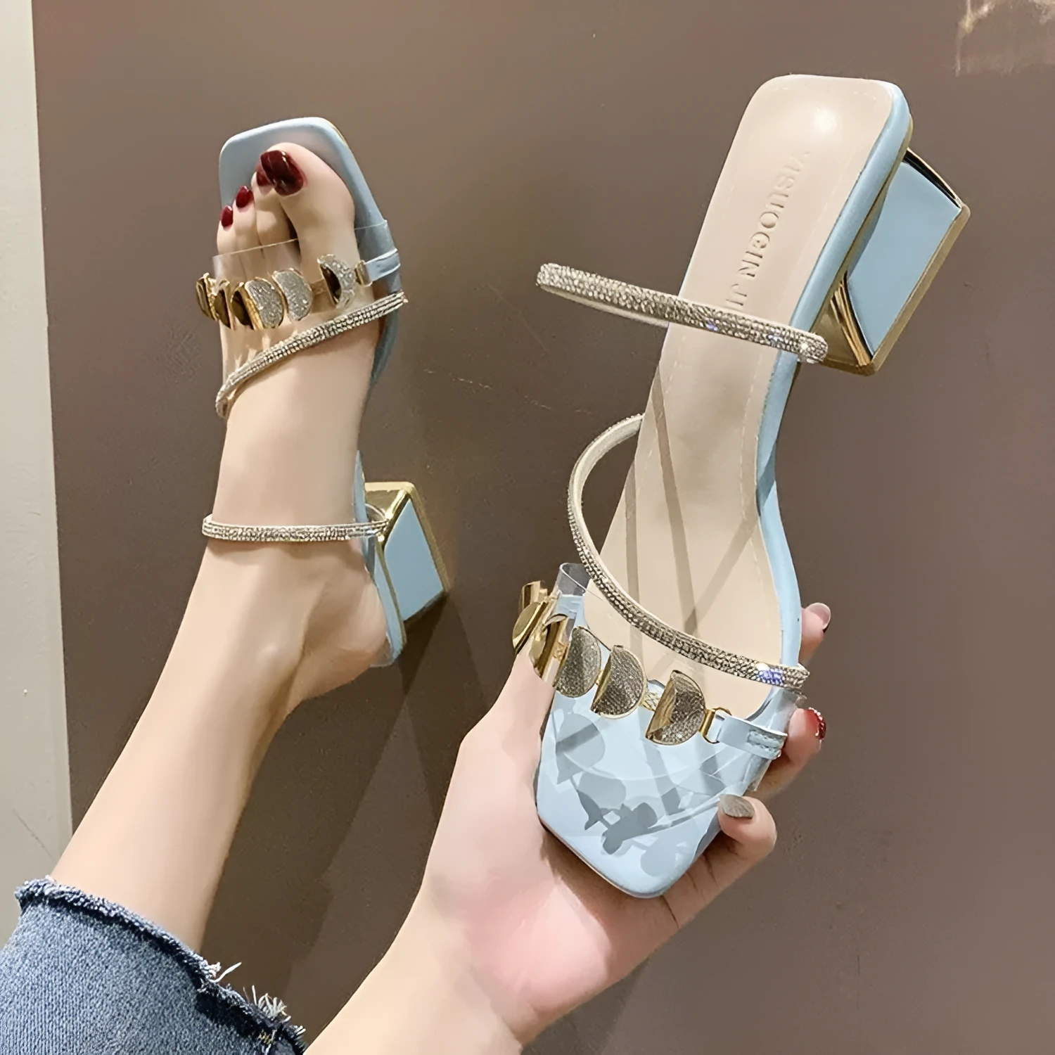 Women's dignified rhinestone sandals in white with square toe shape, PU upper, and rubber sole