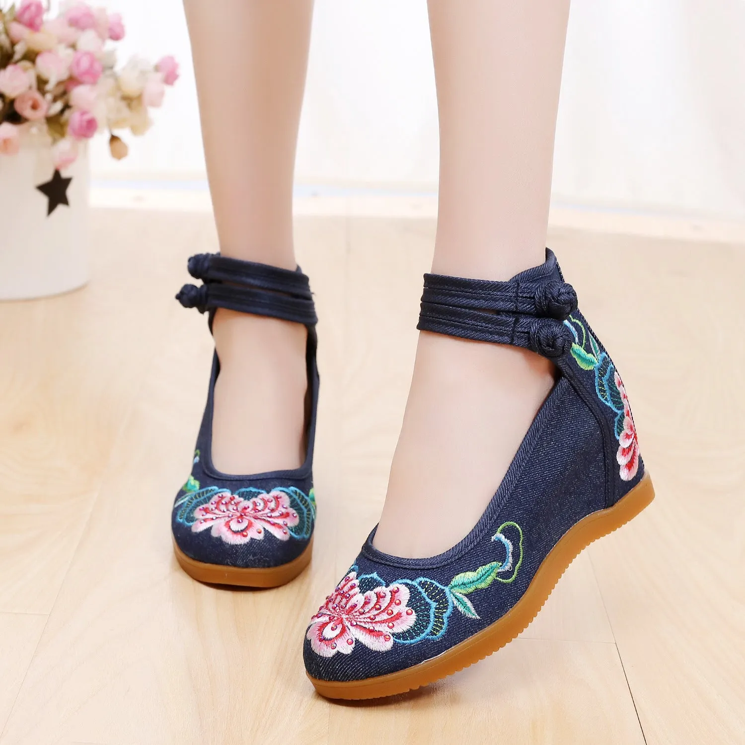 Women's rhinestone ethnic pattern double buckle canvas high heels flat heel round toe beige colour