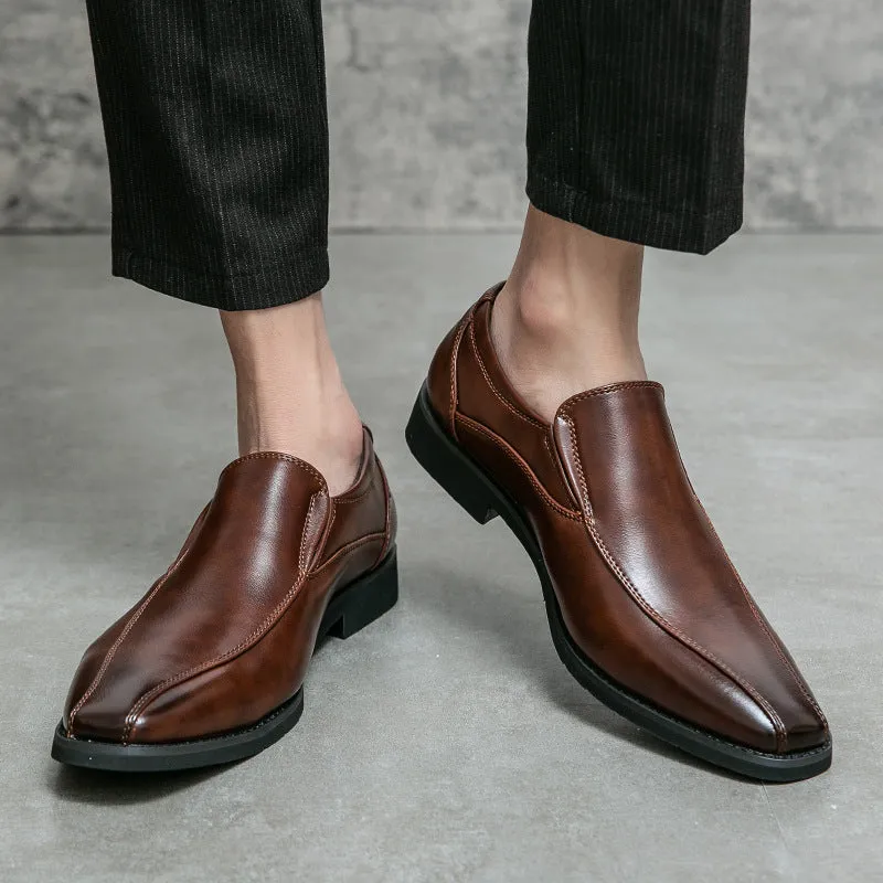 Men's black patent leather pointed toe casual shoes with a flat rubber sole