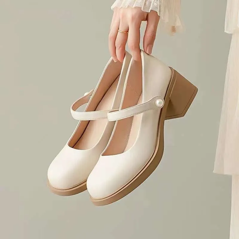Women's PU leather loafers with short stout heel, round toe, in beige colour, solid colour design