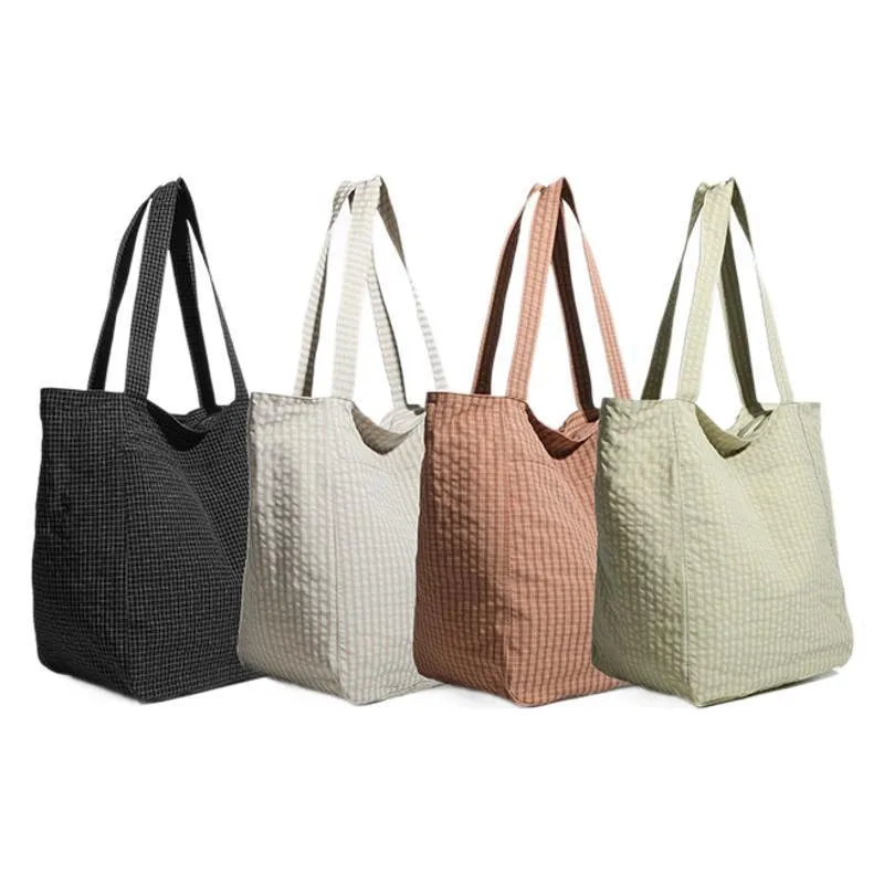 Polyester striped seersucker women's bag with horizontal square shape and three-dimensional pocket in apricot colour