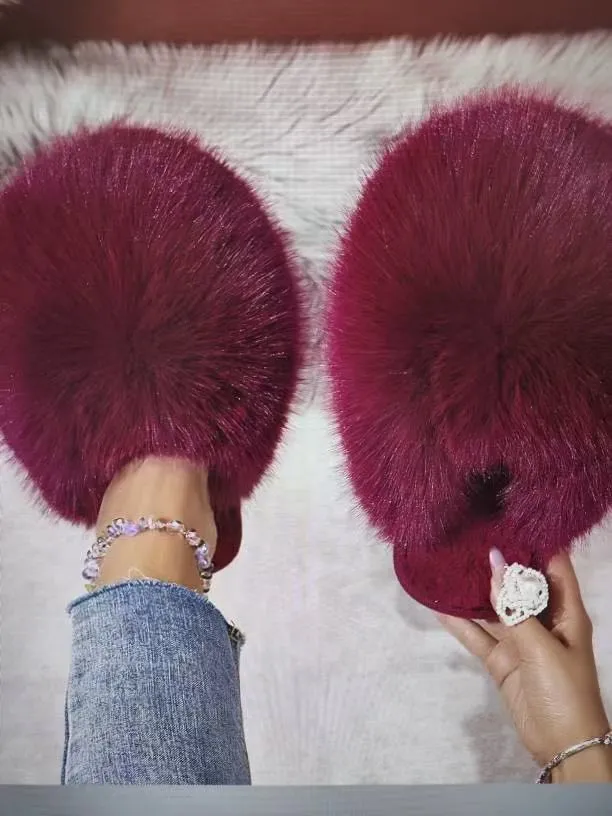 Thickened solid colour baotou slippers with plush upper and rubber sole, available in multiple colours and sizes for couples