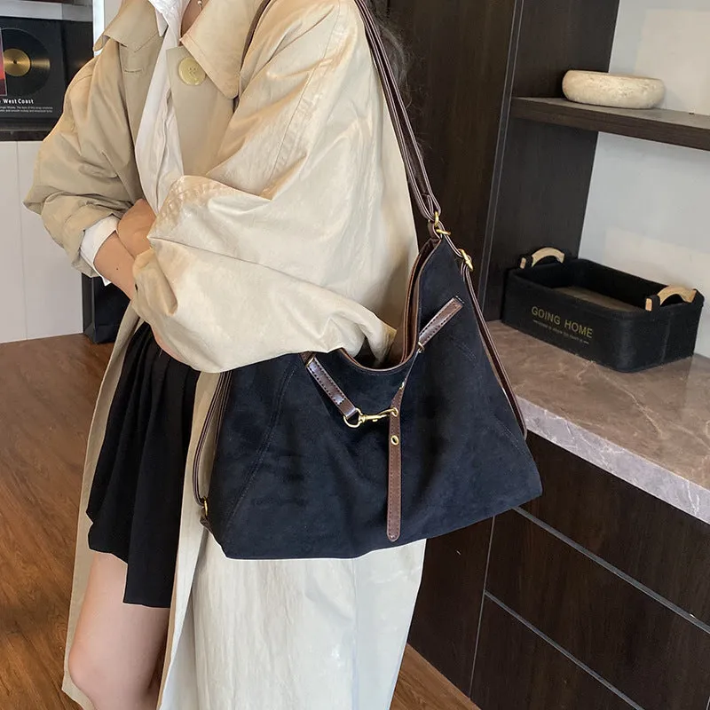 Women's PU suede backpack 28x37x13cm in black, medium-soft texture for commuting and leisure