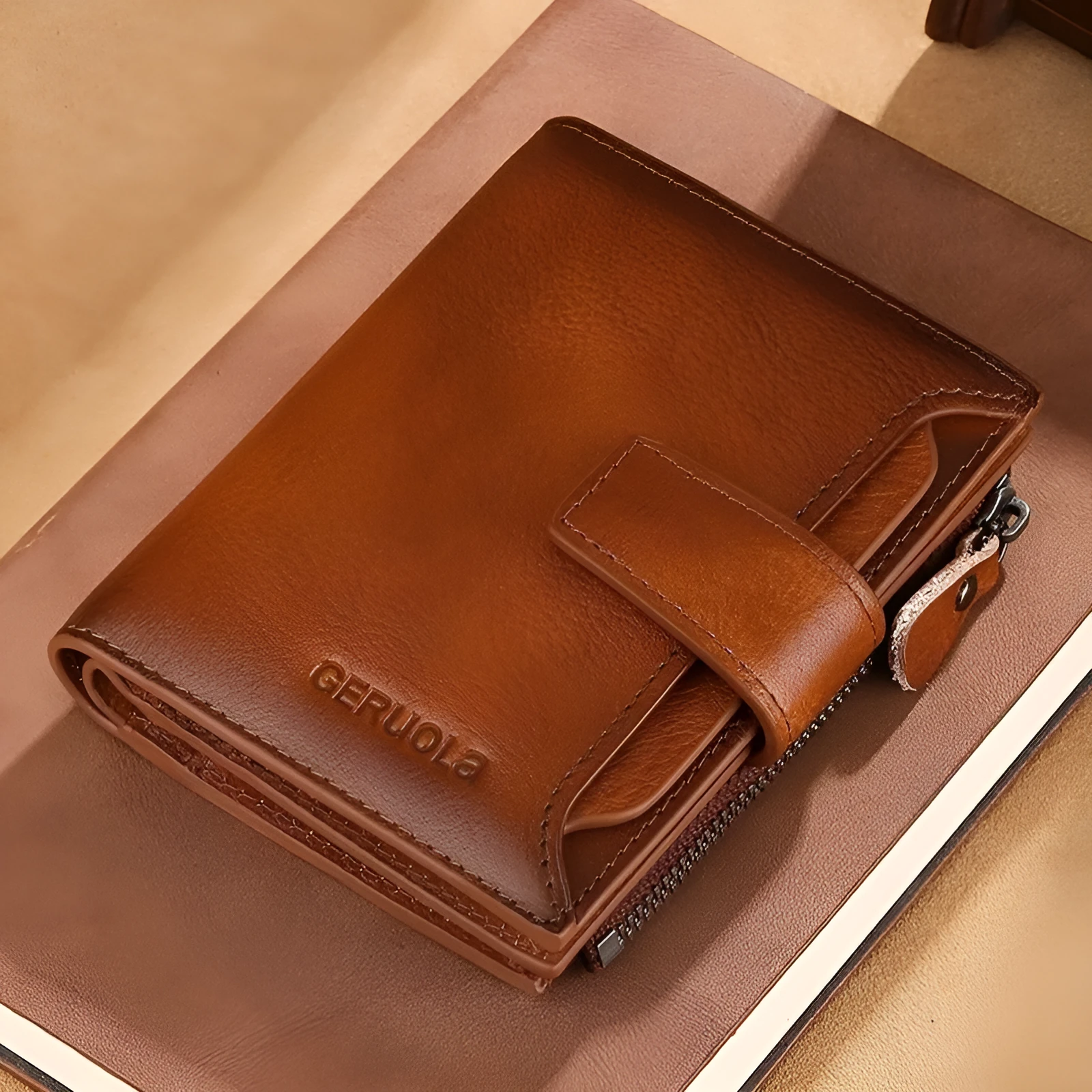 Men's multifunctional zipper small wallet in cowhide leather, large capacity, multiple card slots, anti-theft, yellow brown colour