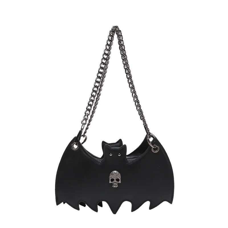 New Fashion Creative Halloween Personalized Bat Handbag in black PU leather with chain strap and batwing shape