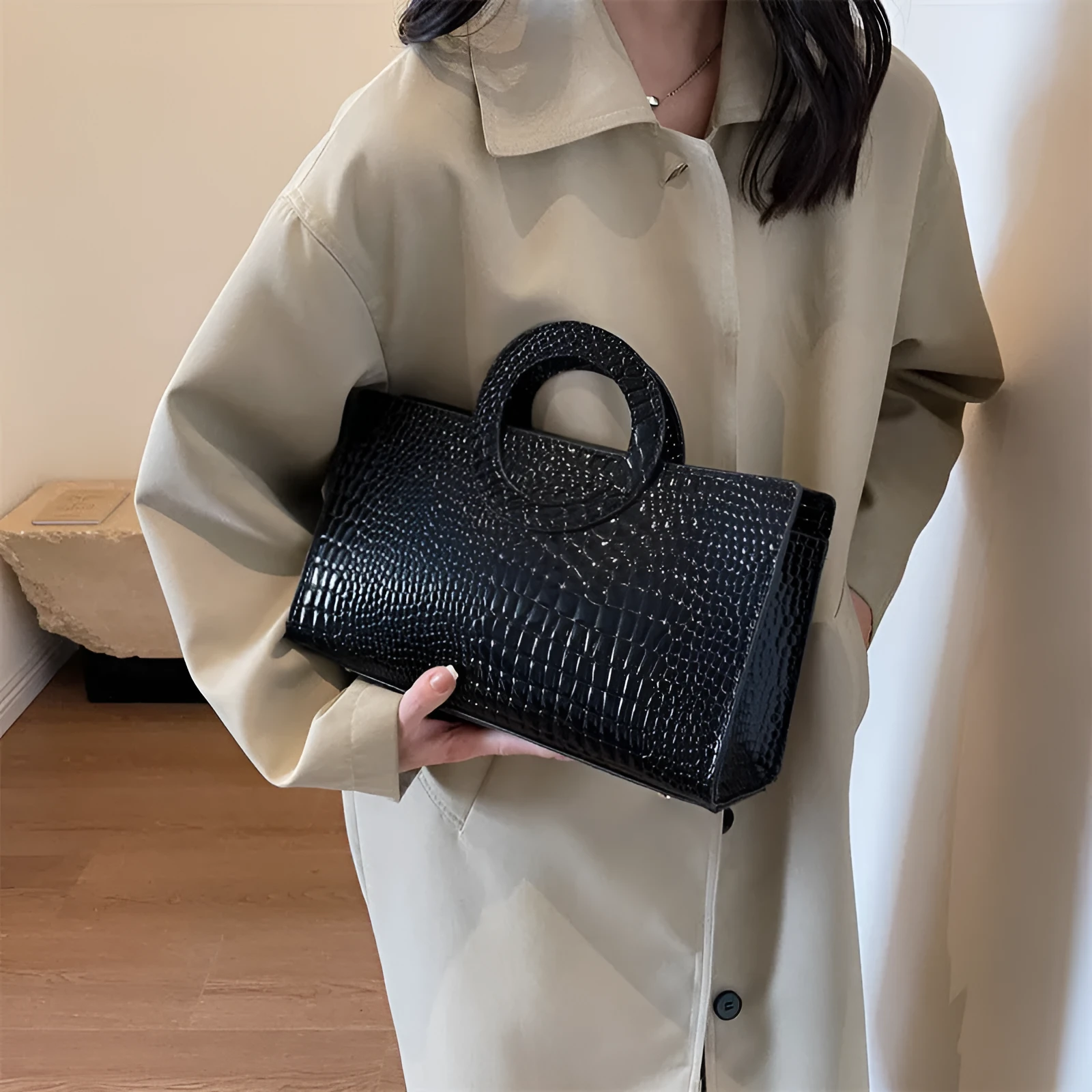 Retro crocodile pattern soft PU handbag in beige with single shoulder strap, horizontal square shape