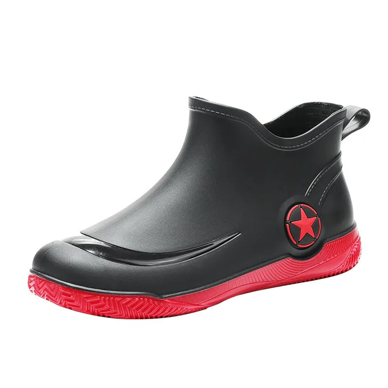 Men's low-cut rain boots in army green with non-slip PVC sole and short top