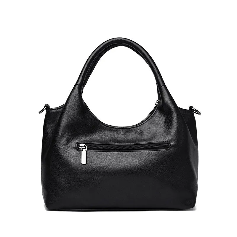 Trendy niche women's new shoulder bag in genuine leather with dumpling shape and pleated detail, khaki colour
