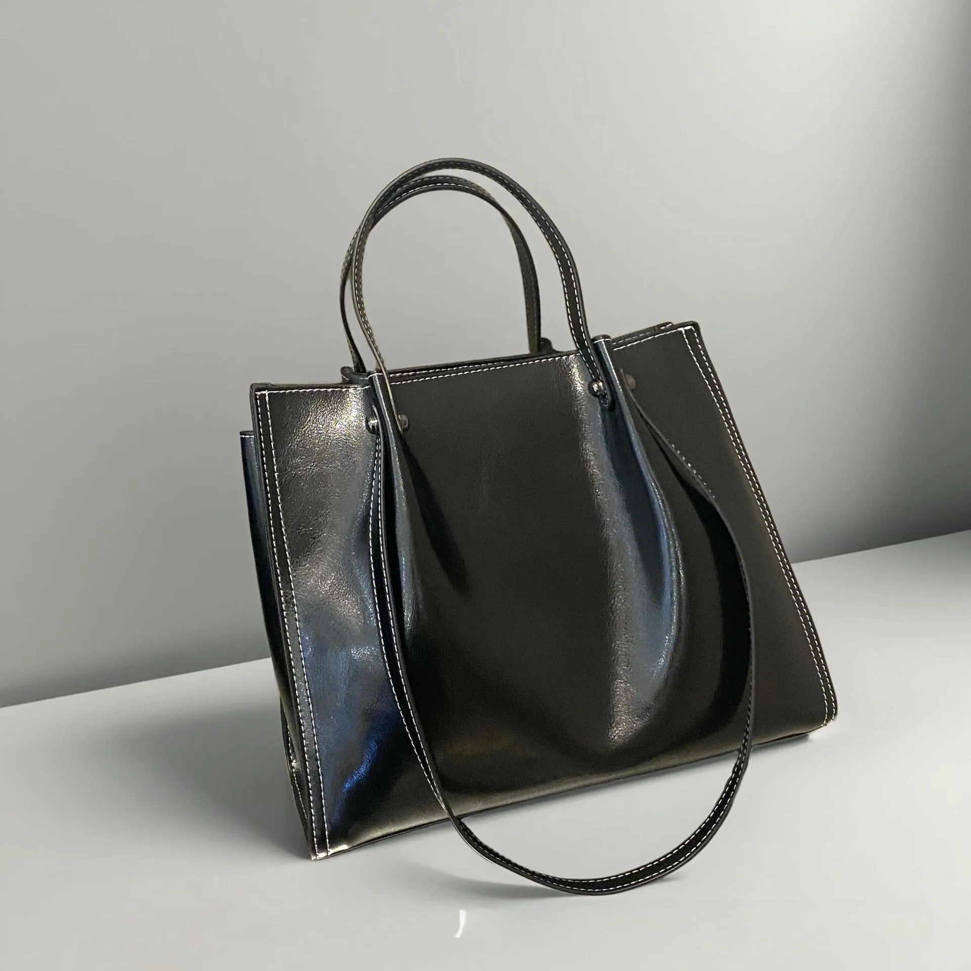 Genuine leather cowhide messenger bag for women, horizontal square shape, 32x13x26cm, splice design, available in four colours