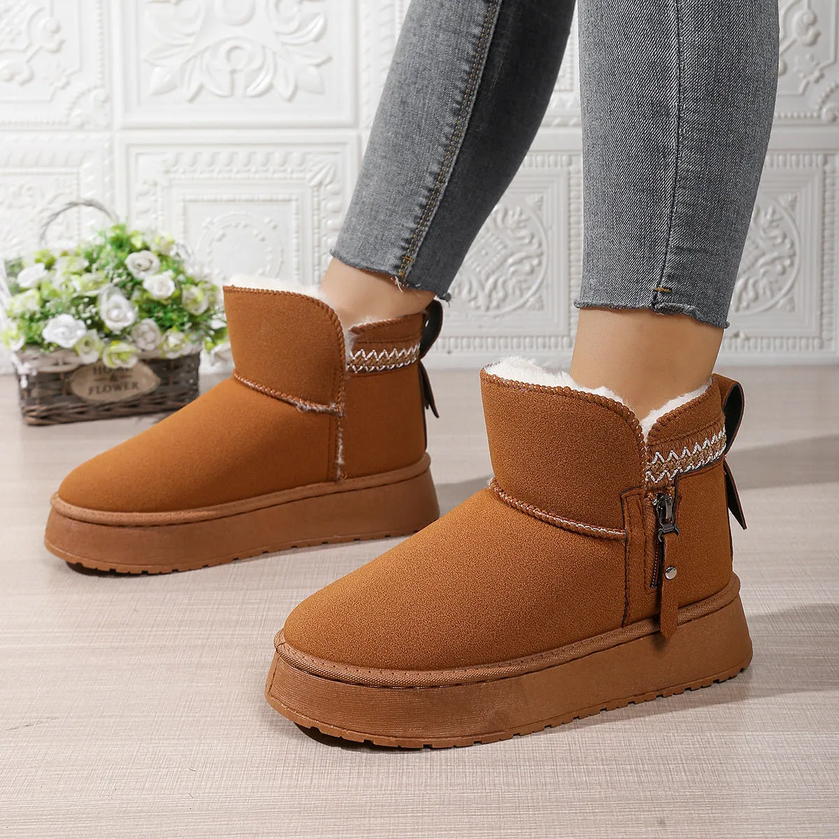 Women’s suede side zipper platform snow boots in black with wool lining and round toe