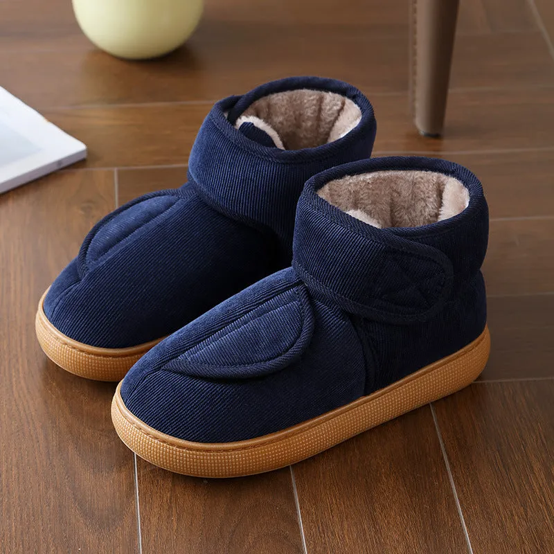 Large opening warm boots with anti-slip rubber soles for men and women, unisex slip-on design in wine red