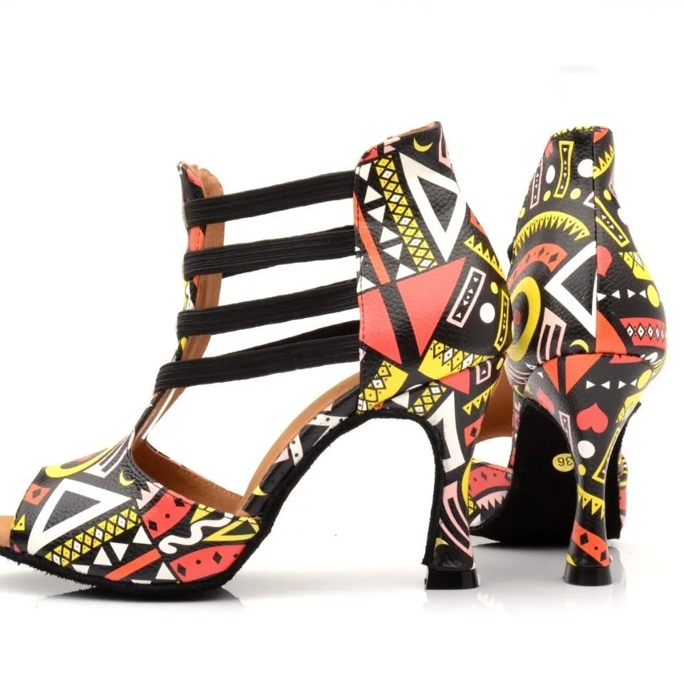 Women's high-top sandals in green synthetic leather with suede sole, on a neutral background