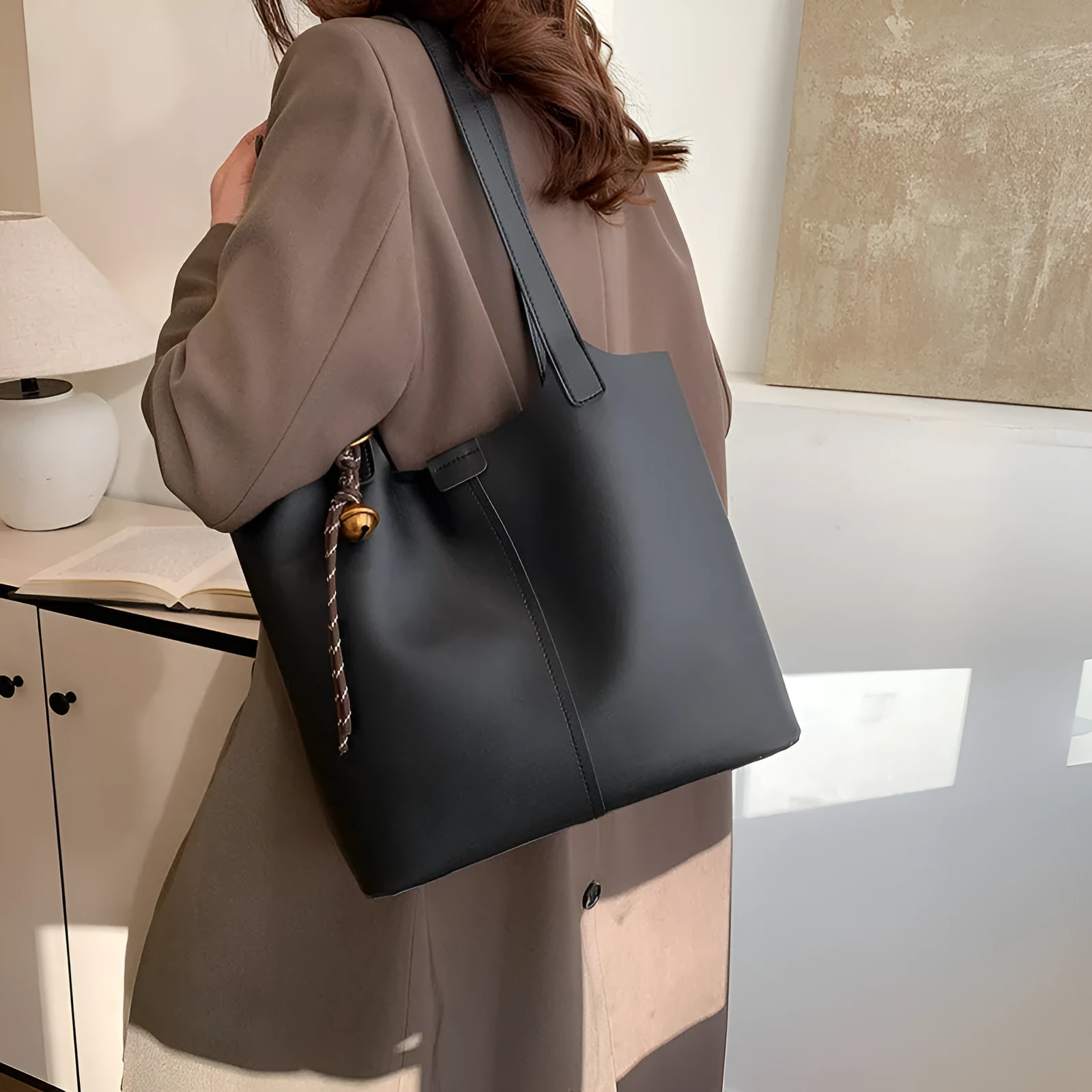 Fashionable PU leather commuter shoulder bag in brown with pendant, horizontal square shape, synthetic leather lining