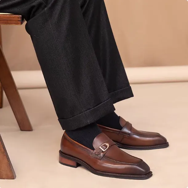 Men's genuine leather slip-on casual shoes in brown with top-grain cowhide upper and rubber sole