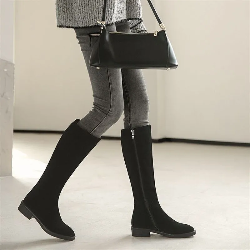 Women's solid colour frost-finished sheepskin Martin boots flat heel front lace-up round toe black with velvet