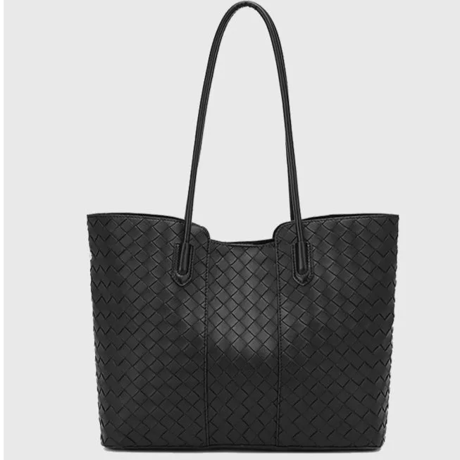 High-grade Korean style women's shoulder bag in brown with horizontal square shape and PU material
