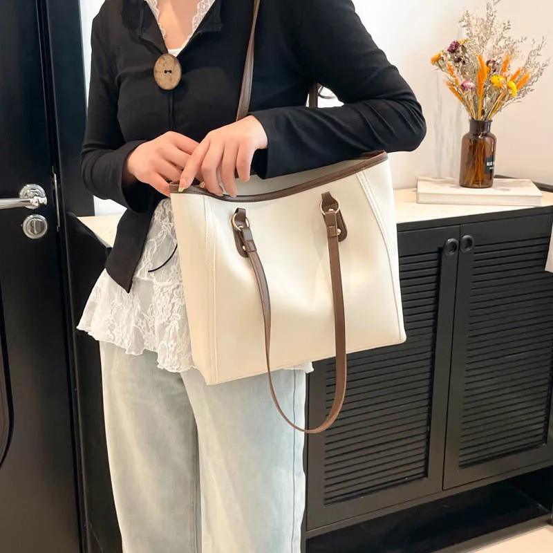 Large capacity PU tote bag with urban simplicity style and internal phone and file compartments