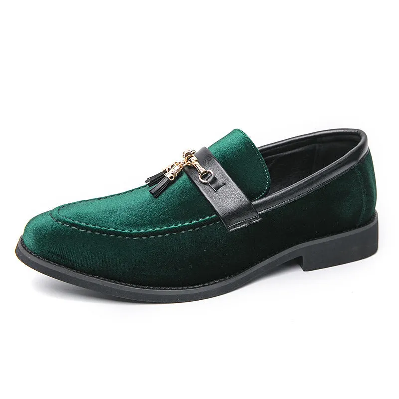 Men's retro fringed loafers in solid colour, artificial PU upper, low-top design, available in black