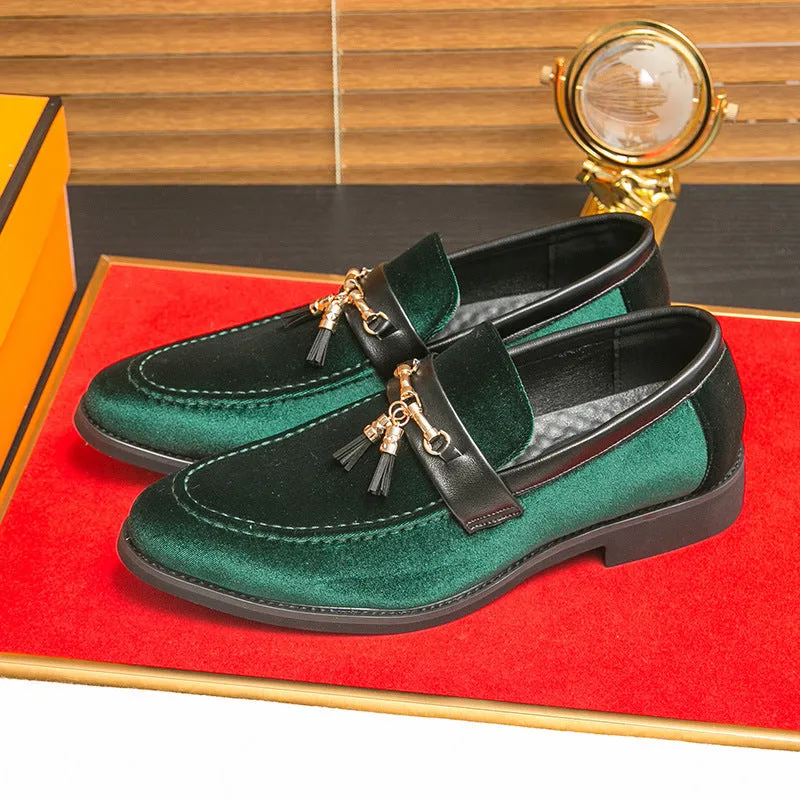 Men's retro fringed loafers in solid colour, artificial PU upper, low-top design, available in black