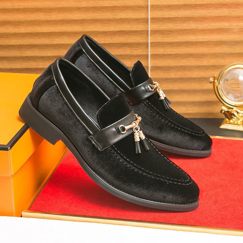 Men's retro fringed loafers in solid colour, artificial PU upper, low-top design, available in black