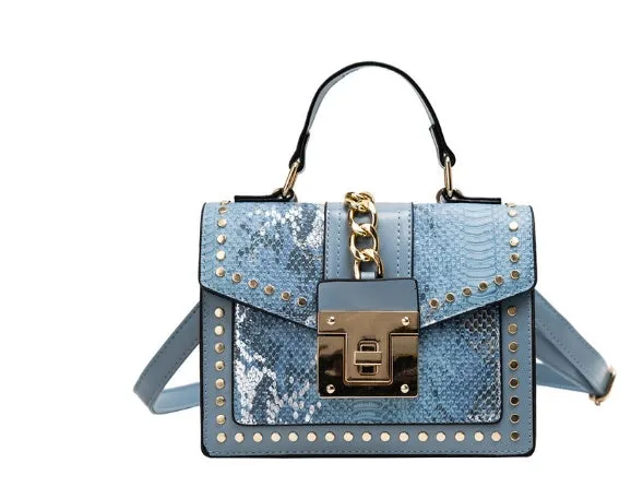 Women's alligator-textured PU shoulder bag in beige, 21cm length, compact size for essentials