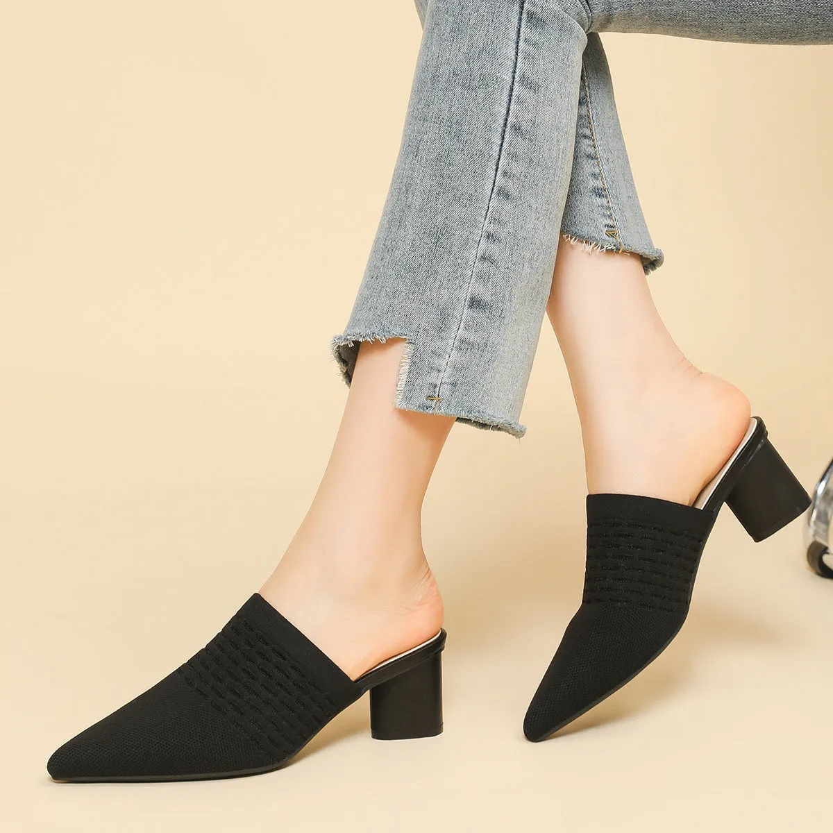 Women's pointed-toe sandals with toe cap bracket, 5cm chunky heel, fabric upper in fishing line colours on rubber sole.