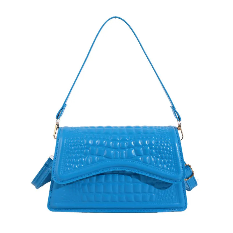 Crocodile pattern PU leather messenger bag in black with horizontal square shape and shoulder strap