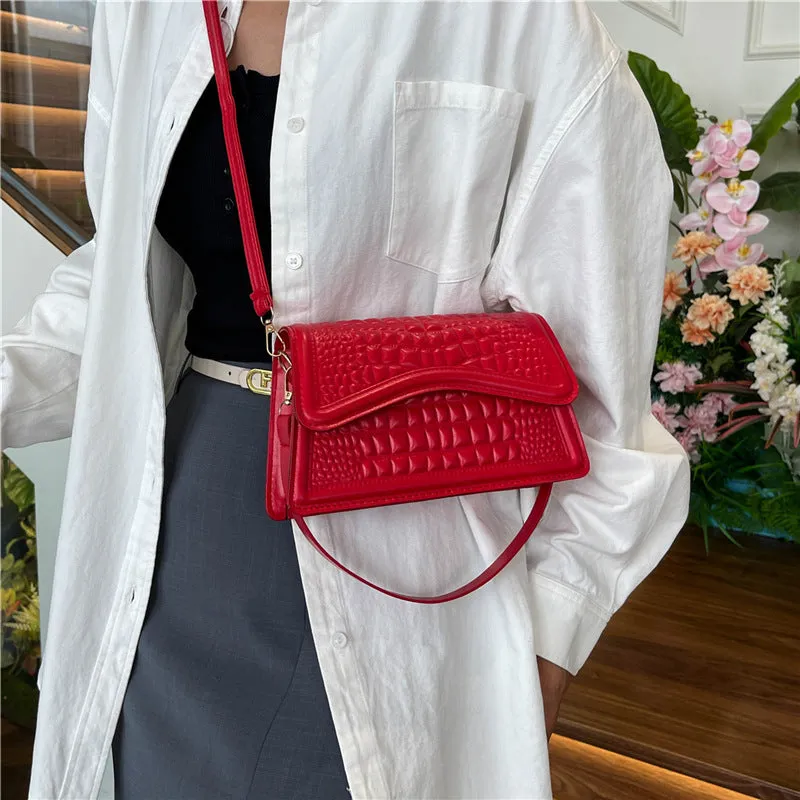 Crocodile pattern PU leather messenger bag in black with horizontal square shape and shoulder strap