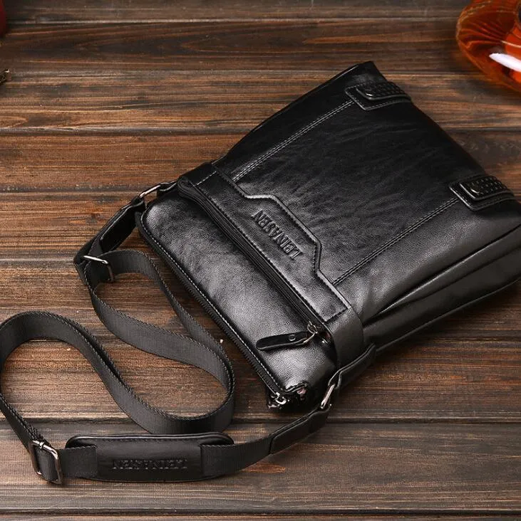 Men messenger bag soft shoulder bag with zipper closure in black colour