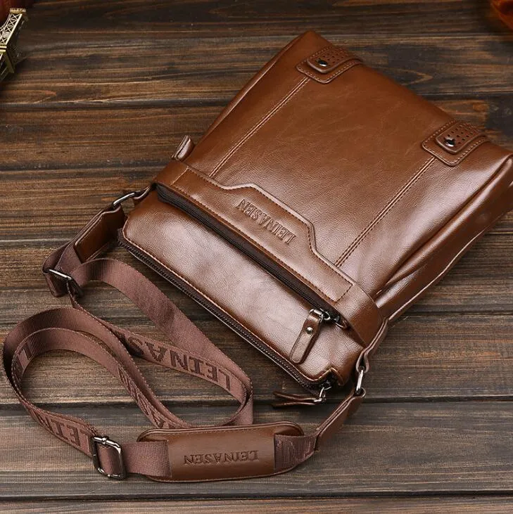Men messenger bag soft shoulder bag with zipper closure in black colour