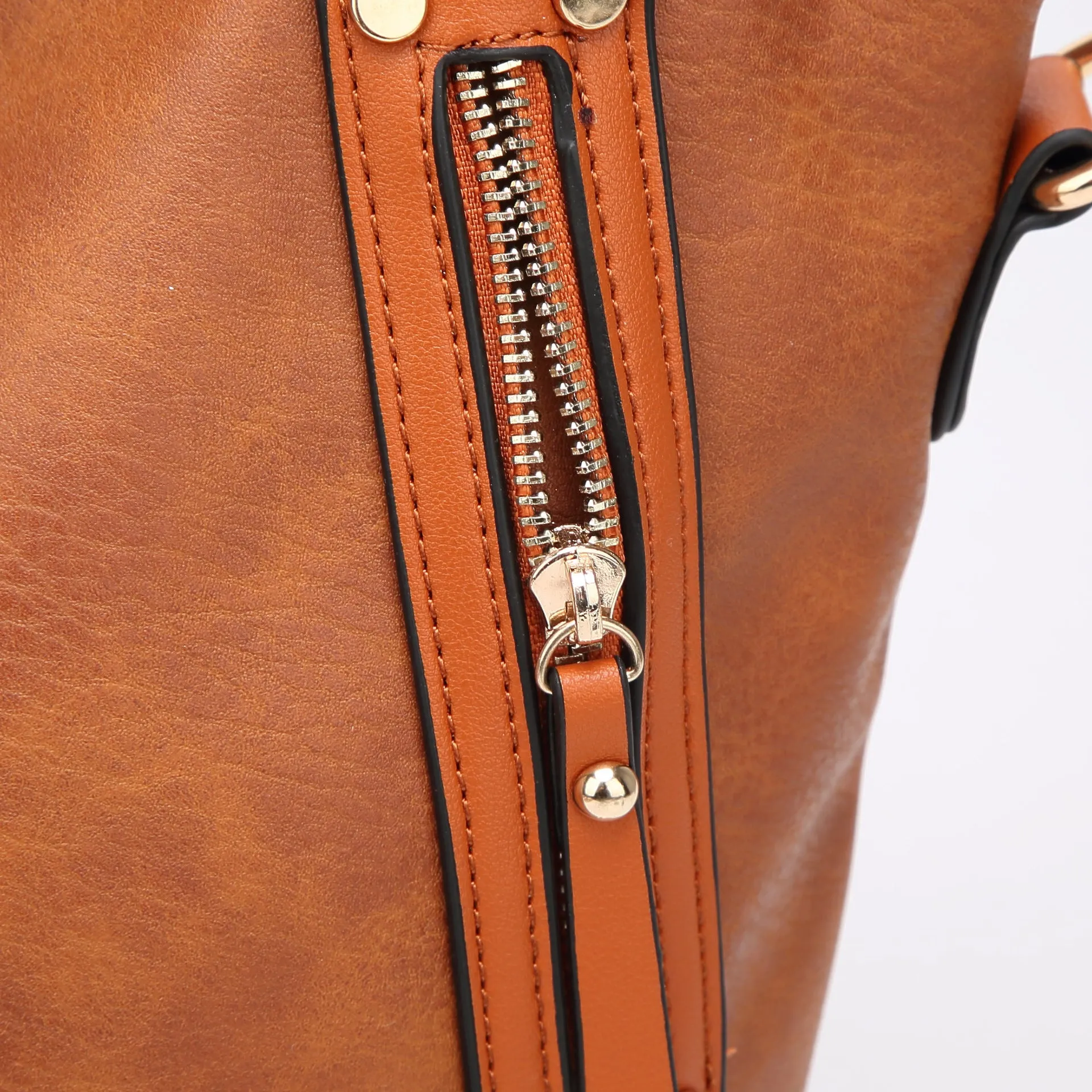 Women's Wild Bags vintage tote bag PU leather brown shoulder bag 33x13x30 cm with mobile wallet and magazine