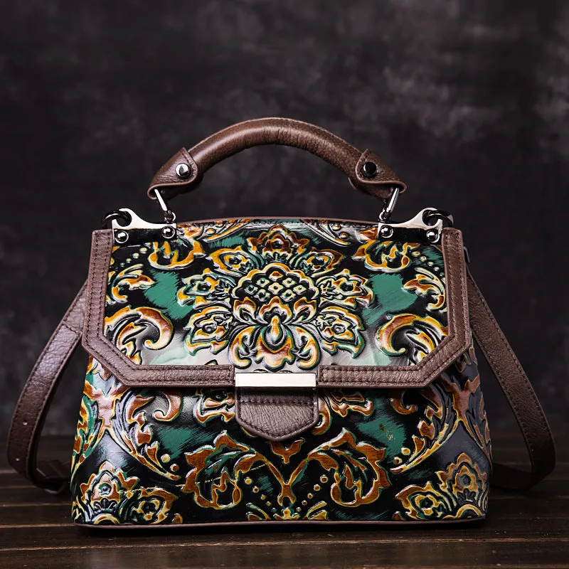 Women's retro shoulder messenger bag made of genuine cowhide leather with embossed flowers, flap closure, horizontal shape, apricot colour